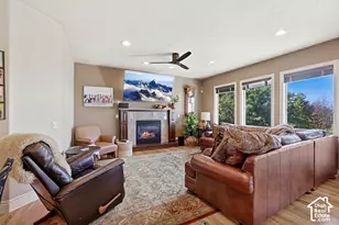 664 E Eagle Ridge Dr, North Salt Lake, UT 84054 - Photo 15
