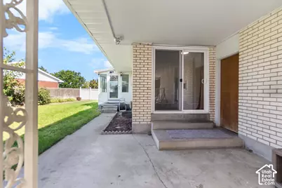1374 W Marinwood Ave, Taylorsville, UT 84123 - Photo 45