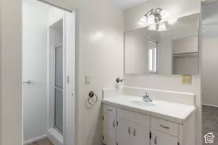 1374 W Marinwood Ave, Taylorsville, UT 84123 - Photo 19