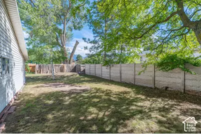 7691 S 900 E, Midvale, UT 84047 - Photo 31