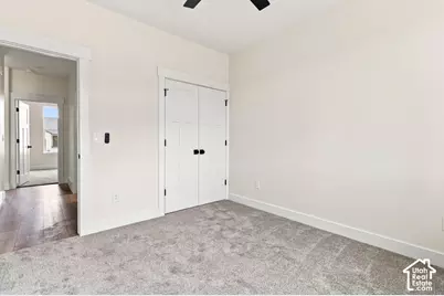 907 E Majestic Ln, Erda, UT 84074 - Photo 17