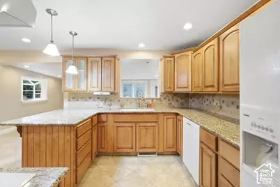 2981 E La Joya Dr S, Holladay, UT 84124 - Photo 13