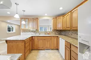 2981 E La Joya Dr S, Holladay, UT 84124 - Photo 13