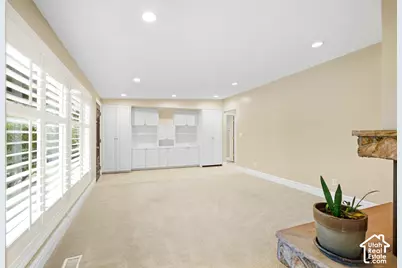2981 E La Joya Dr S, Holladay, UT 84124 - Photo 3