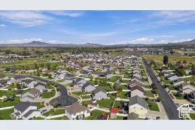 1045 W 2500 S, Nibley, UT 84321 - Photo 59