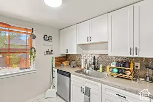 66 N I St E, Salt Lake City, UT 84103 - Photo 13