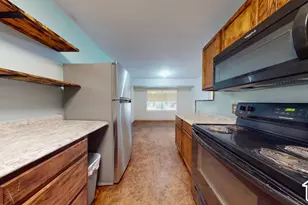 496 E Main St, Wellington, UT 84542 - Photo 11