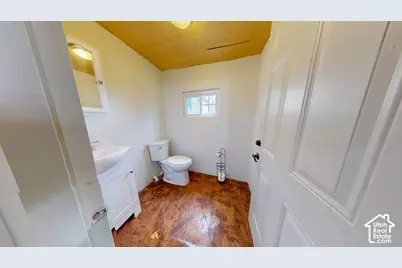496 E Main St, Wellington, UT 84542 - Photo 15