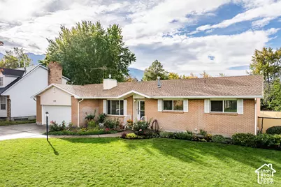1556 E Petunia Way S, Sandy, UT 84092 - Photo 33