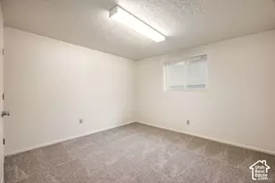 1556 E Petunia Way S, Sandy, UT 84092 - Photo 23