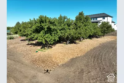 2114 W 800 N, Clinton, UT 84015 - Photo 3