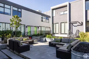 877 S 200 W, Salt Lake City, UT 84101 - Photo 25