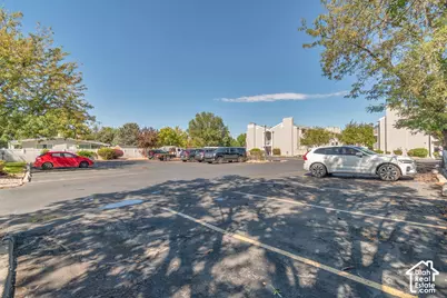 875 E Arrowhead Ln #13, Murray, UT 84107 - Photo 15