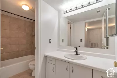 875 E Arrowhead Ln #13, Murray, UT 84107 - Photo 9
