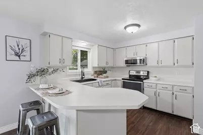 5580 S 3000 W, Roy, UT 84067 - Photo 5