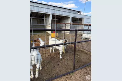 180 S 2500 W, Maeser, UT 84078 - Photo 57