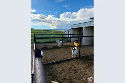 180 S 2500 W, Maeser, UT 84078 - Photo 53