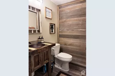 180 S 2500 W, Maeser, UT 84078 - Photo 23