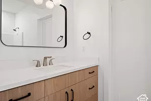 261 E Mariner Cir, Garden City, UT 84028 - Photo 23