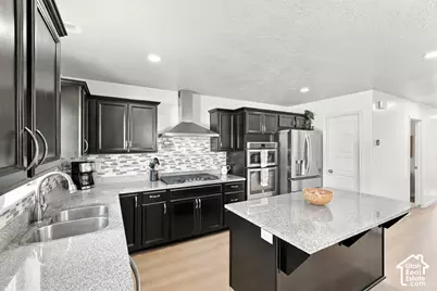 1008 W Lightfoot Way S, Bluffdale, UT 84065 - Photo 11