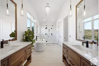 4033 W Discovery Way #323, Park City, UT 84098 - Photo 3