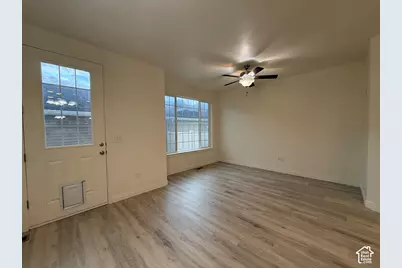 677 N 220 E, Salem, UT 84653 - Photo 15