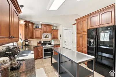 359 W 1420 S, Payson, UT 84651 - Photo 11