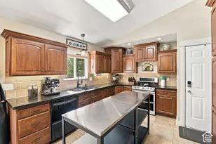 359 W 1420 S, Payson, UT 84651 - Photo 9