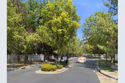1112 W Autumn Leaf Ln S, Taylorsville, UT 84123 - Photo 25