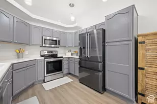 1112 W Autumn Leaf Ln S, Taylorsville, UT 84123 - Photo 11
