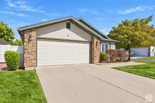 1112 W Autumn Leaf Ln S, Taylorsville, UT 84123 - Photo 3