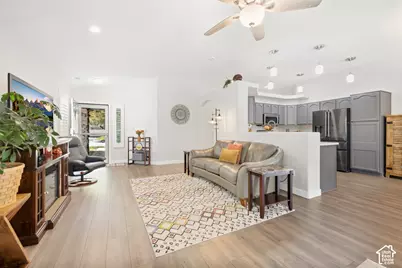 1112 W Autumn Leaf Ln S, Taylorsville, UT 84123 - Photo 7