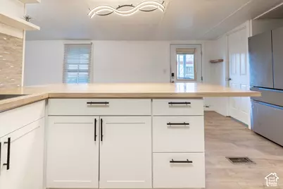 8400 S 4000 W #196, West Jordan, UT 84088 - Photo 21