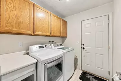 9766 S Pendleton Way, South Jordan, UT 84095 - Photo 25