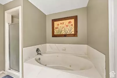 9766 S Pendleton Way, South Jordan, UT 84095 - Photo 17