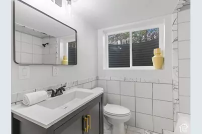 310 N 675 E, North Salt Lake, UT 84054 - Photo 25