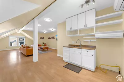 136 E 3rd Ave N, Salt Lake City, UT 84103 - Photo 29
