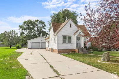 154 S State St, Morgan, UT 84050 - Photo 17