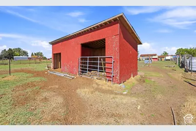 4901 W 650 N, West Point, UT 84015 - Photo 29