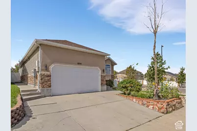 8354 S Oak Gate Dr W, West Jordan, UT 84081 - Photo 3