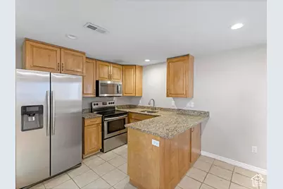8354 S Oak Gate Dr W, West Jordan, UT 84081 - Photo 21