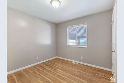 8354 S Oak Gate Dr W, West Jordan, UT 84081 - Photo 19