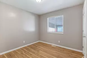 8354 S Oak Gate Dr W, West Jordan, UT 84081 - Photo 19