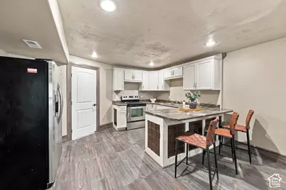 9036 S Coppering Ave W, West Jordan, UT 84081 - Photo 33