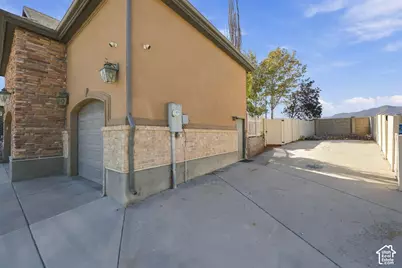 9036 S Coppering Ave W, West Jordan, UT 84081 - Photo 43