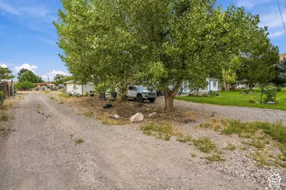 287 E 100 N, Glenwood, UT 84730 - Photo 3