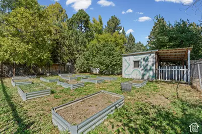 146 W 200 N, Springville, UT 84663 - Photo 29