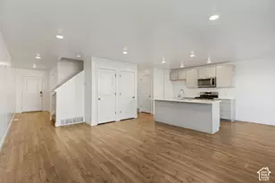 946 W Fox Run Ave, Santaquin, UT 84655 - Photo 3