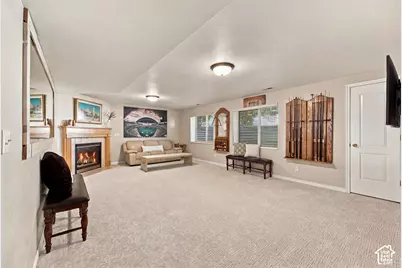 5058 S 1045 E, Murray, UT 84117 - Photo 31