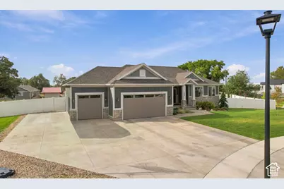 1007 N 1275 W, Farr West, UT 84404 - Photo 7
